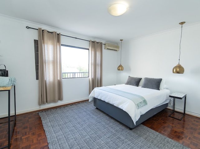 5 Bedroom Property for Sale in Summerstrand Eastern Cape